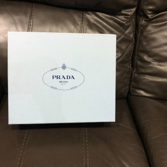 Got as a gift - Picture 2 of 6